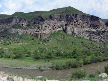 Vardzia